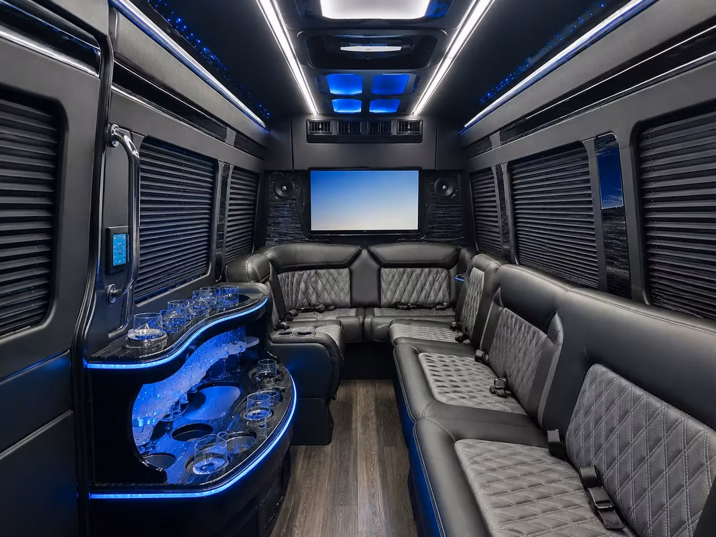 bus rental options for davie trips
