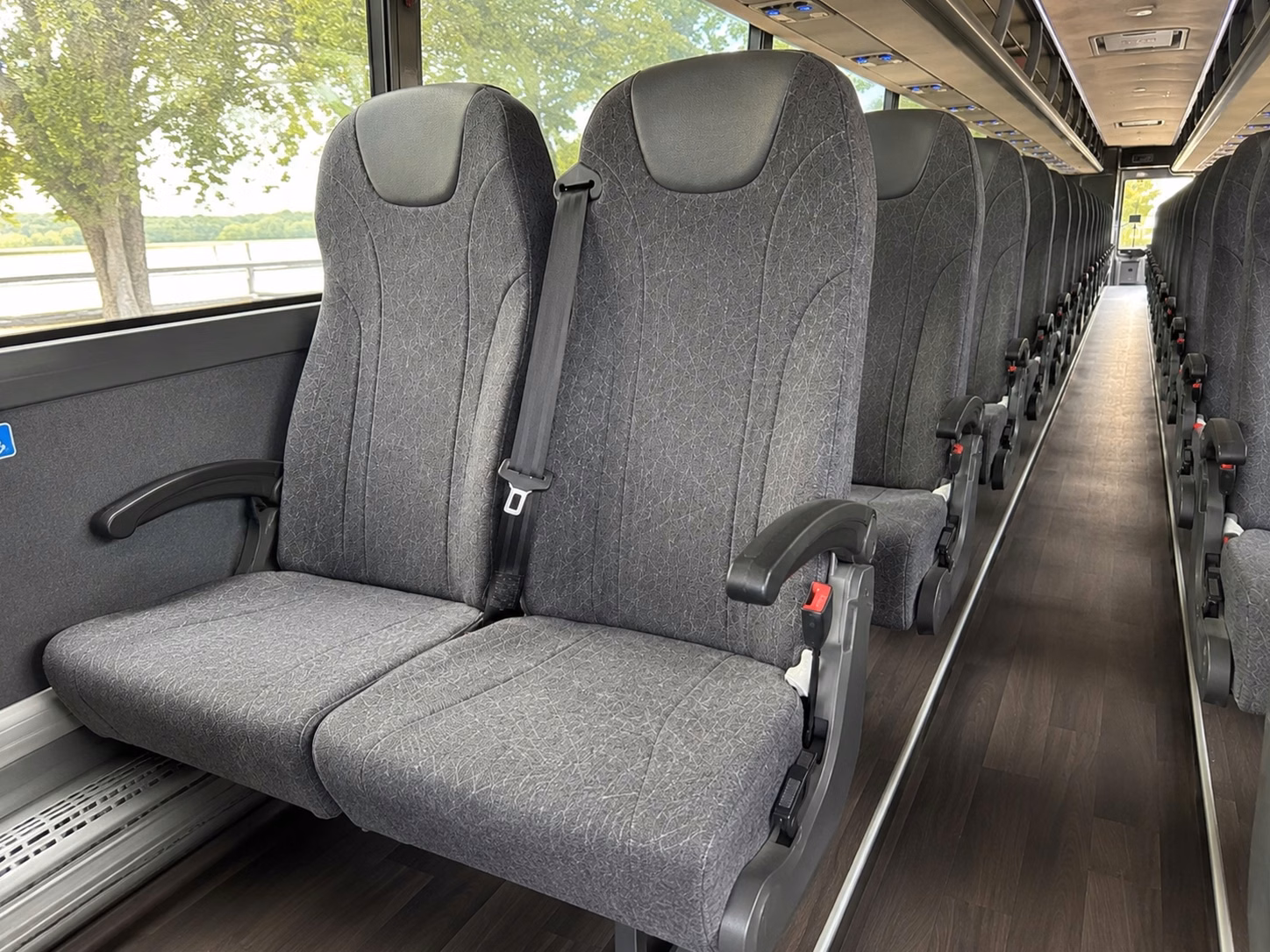 school field trip bus rentals in davie